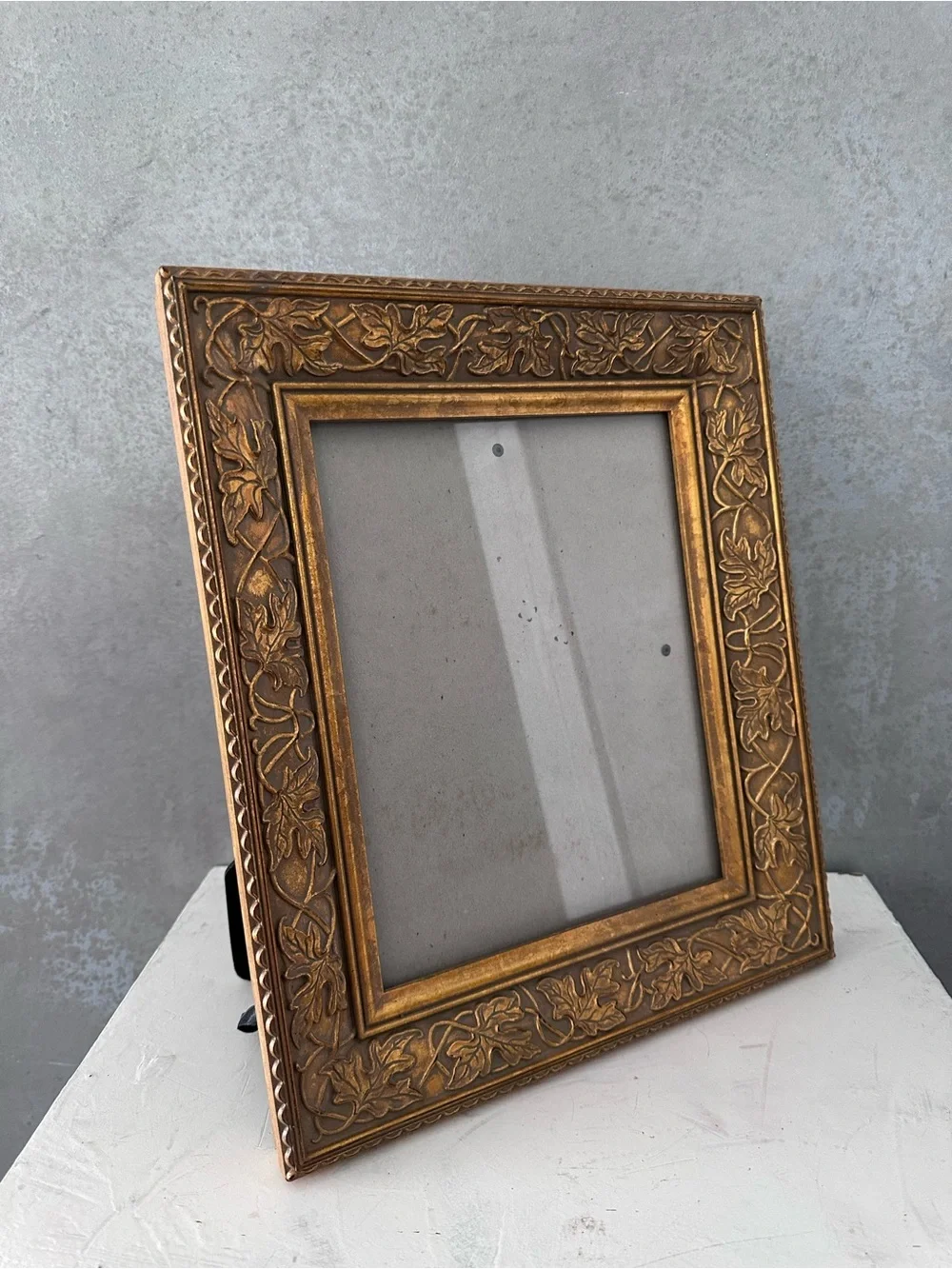 VINTAGE Gold Acrylic Ornate Picture Frame, FITS 8x10